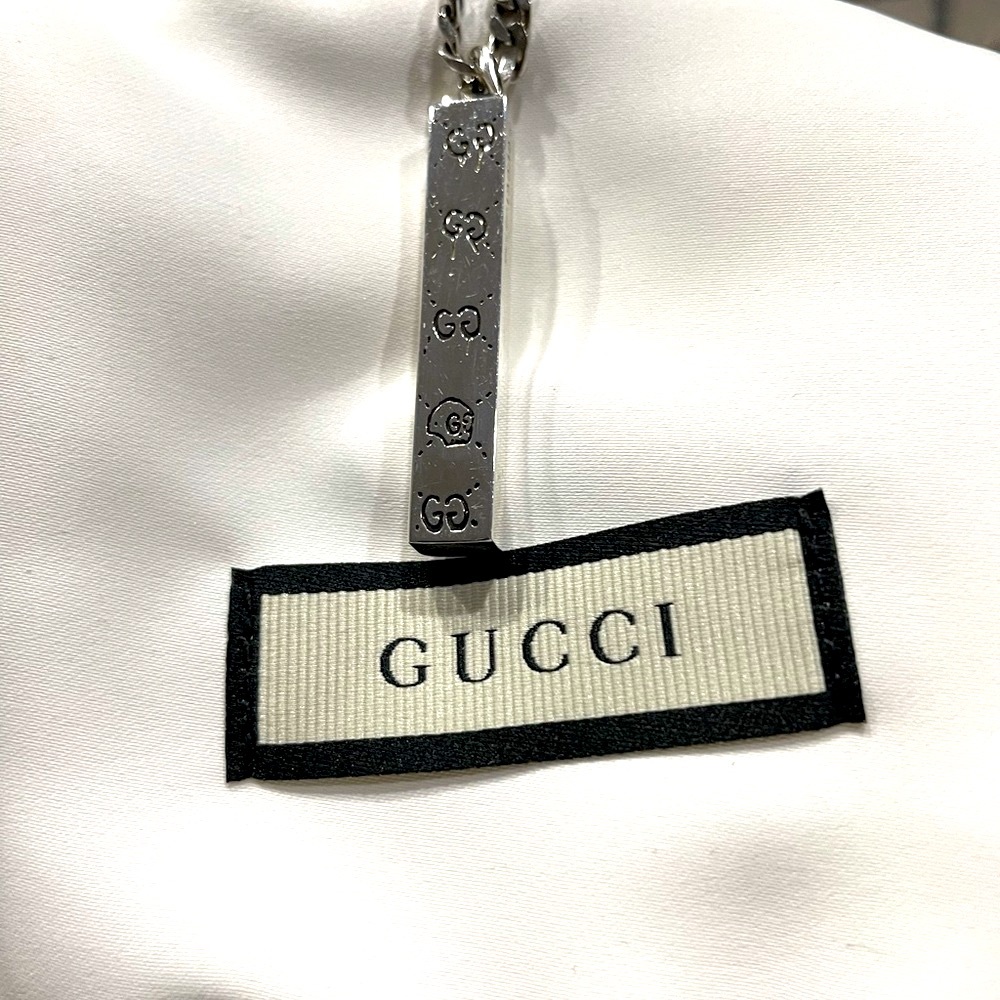 Authentic Gucci Silver Long Drop Pendant
